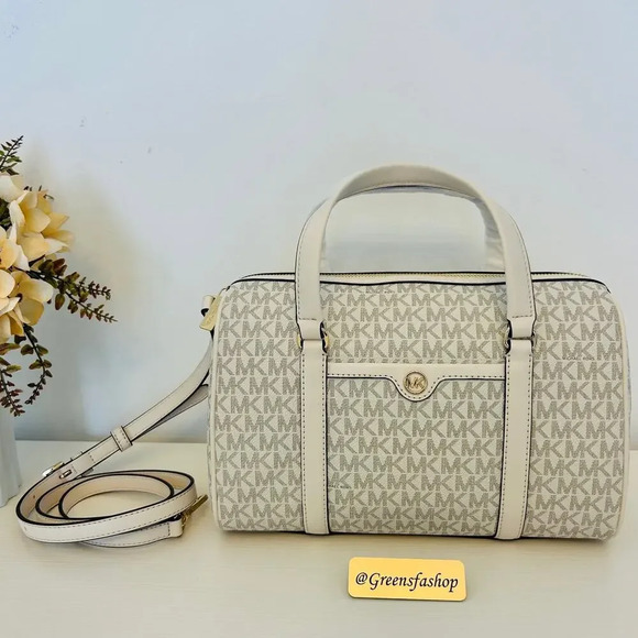 MICHAEL KORS JST TRAVEL MEDIUM DUFFLE SATCHEL SHOULDER CROSSBODY BAG VANILLA - Picture 1 of 10